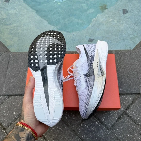NIKE ZOOMX VAPORFLY NEXT %3 WHITE GREY 9.5W - Picture 4 of 4
